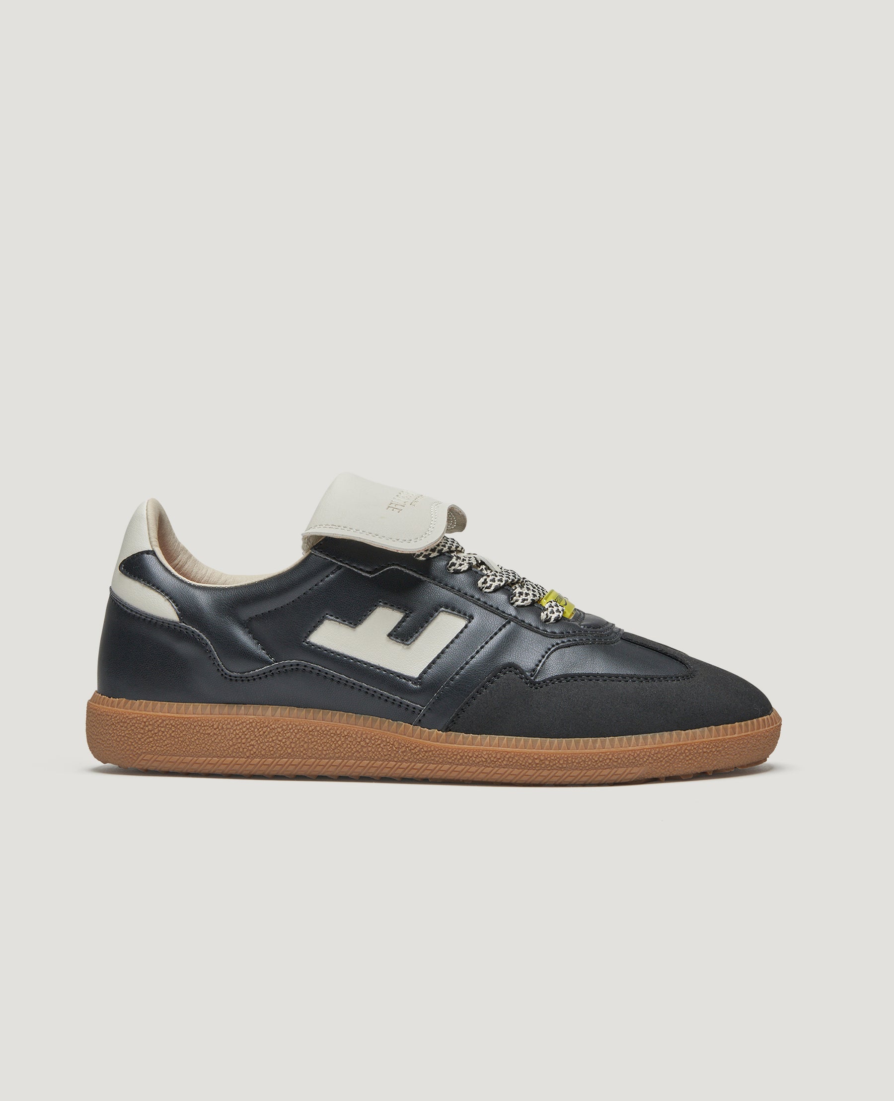 BURELA SLIM PLAYER BLACK