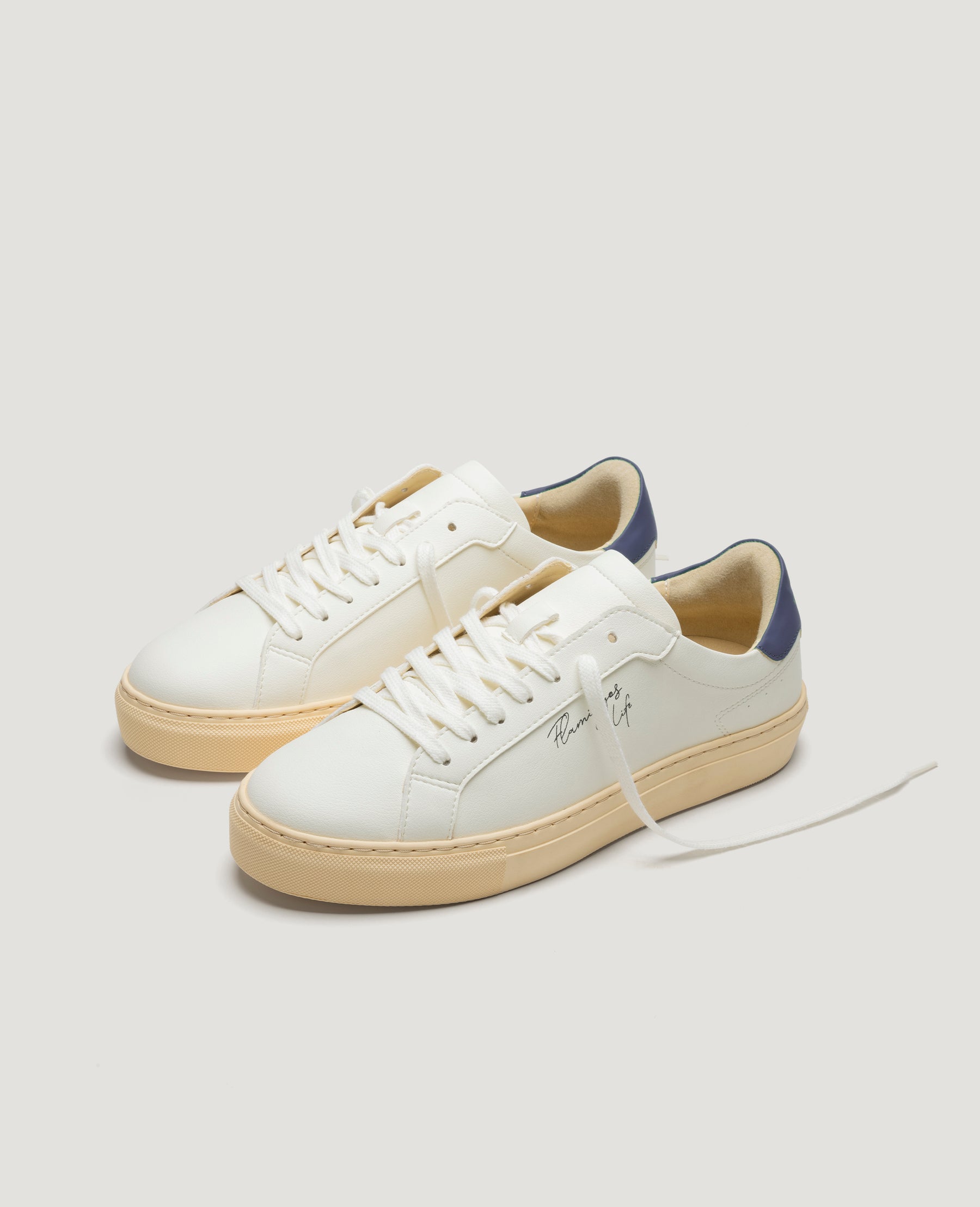 HAMPTON COURT NAVY VANILLA
