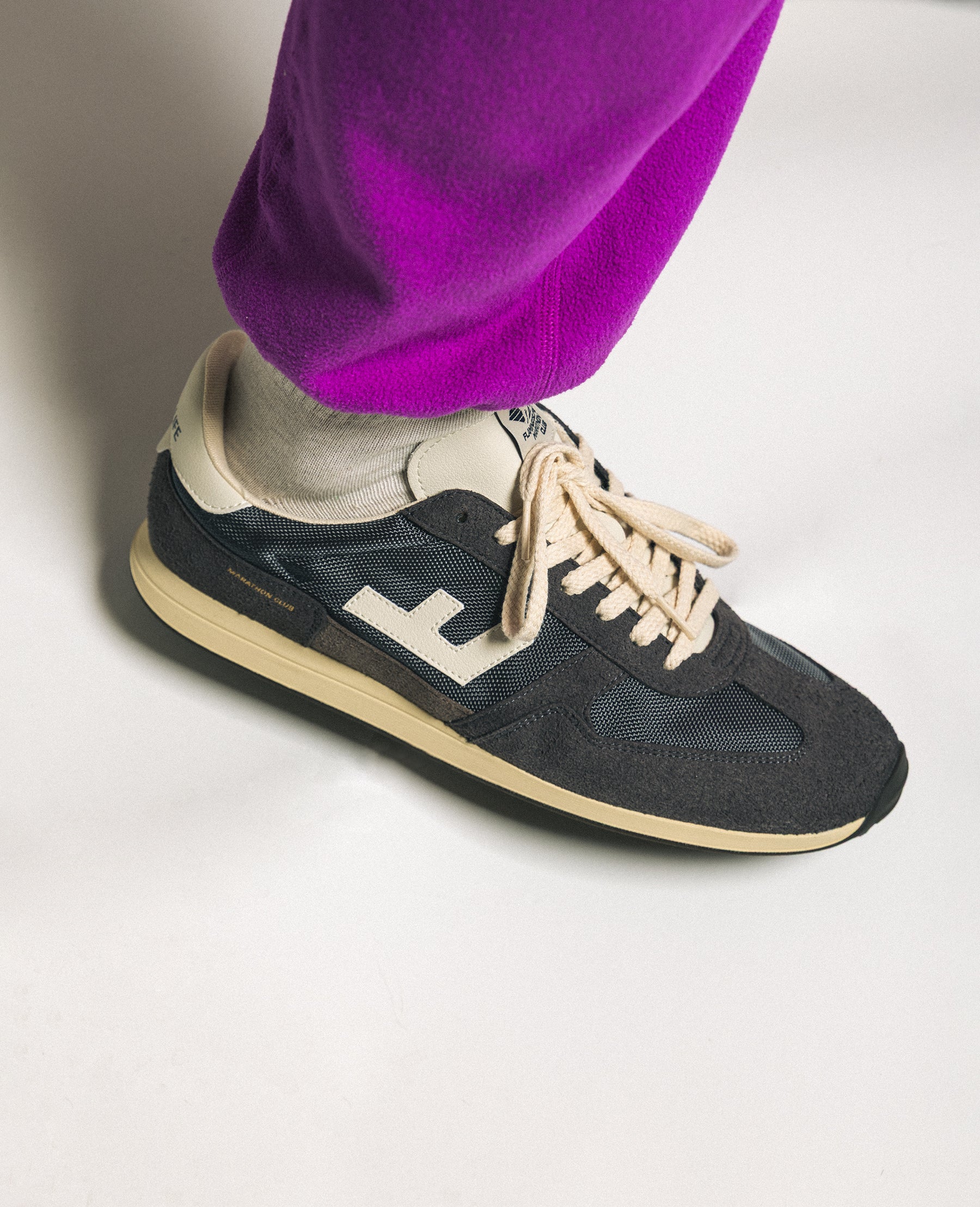 MARATHON CLUB ANTHRACITE